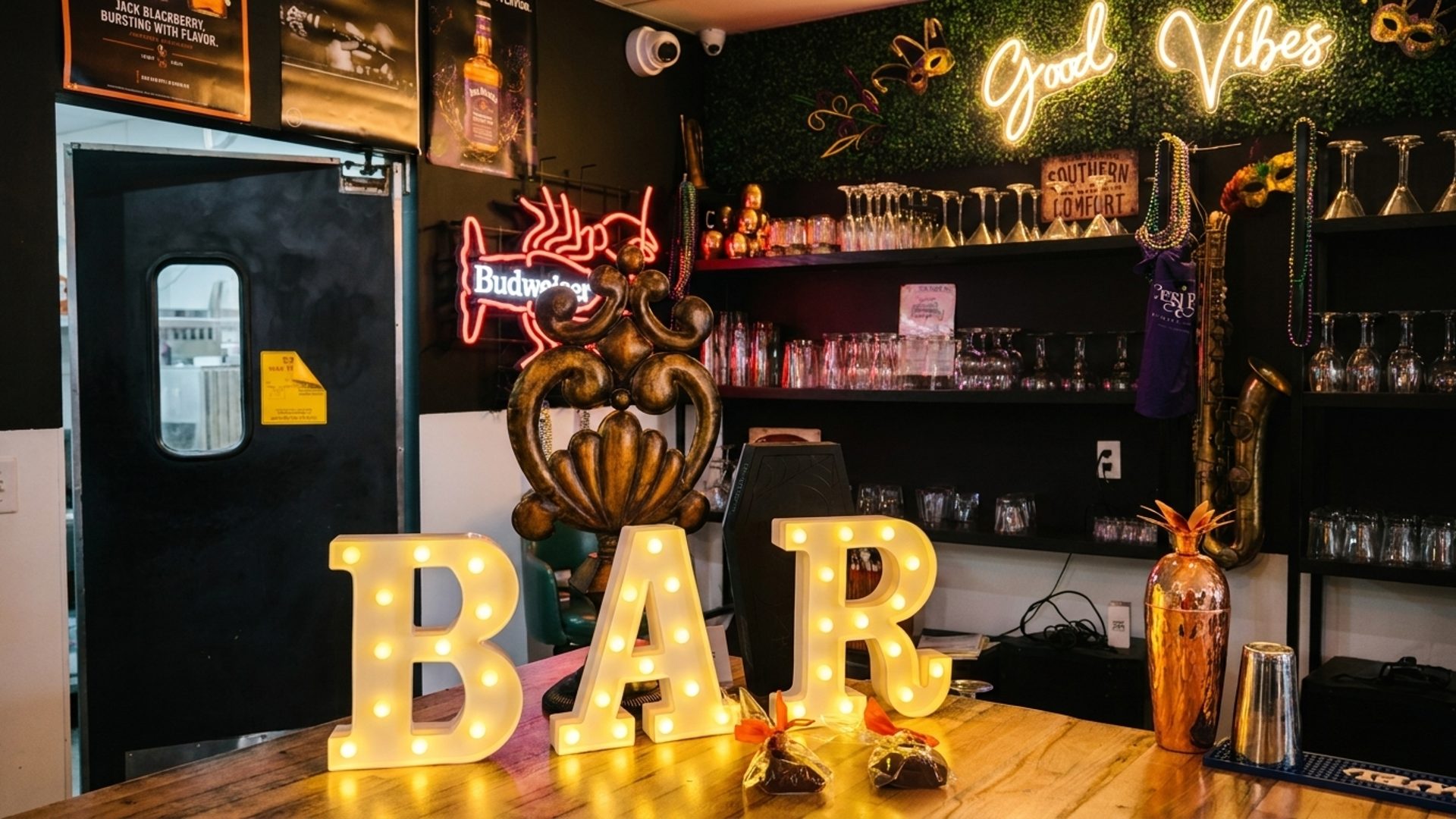 Happy hour deals worth showing up for